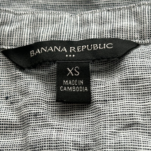 Banana Republic Blue Linen Blend Popover Top - Picture 3 of 5